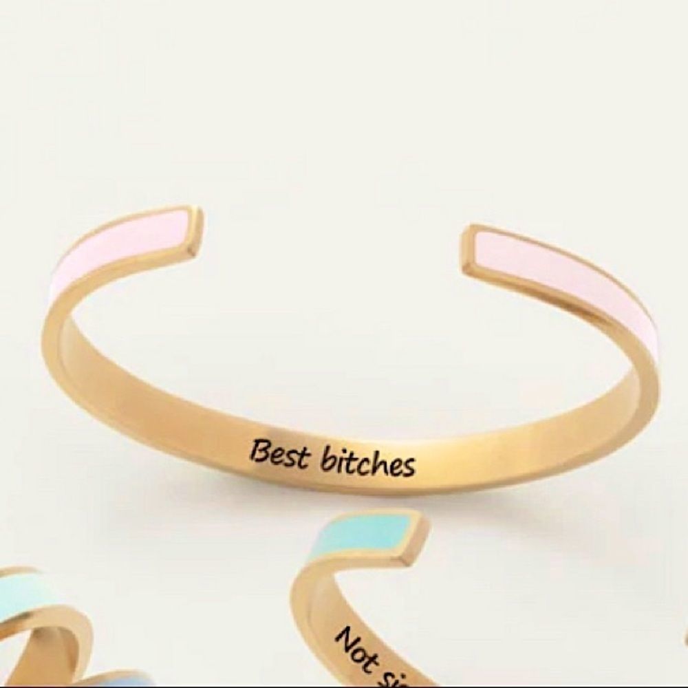STORY JEWELLERY 💗 BEST BITCHES FRIENDSHIP LIGHT PINK BANGLE BRACELET